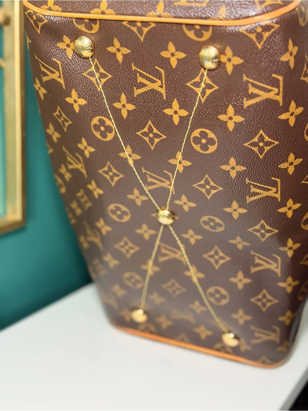 Louis Vuitton Monogram Canvas Tivoli GM
